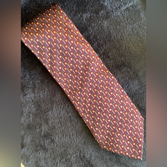 Kilburne and Finch Silk Tie - Picture 1 of 3